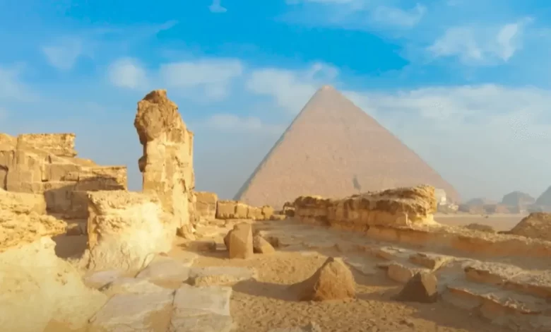 Top 10 Tourist Pharaonic Monuments