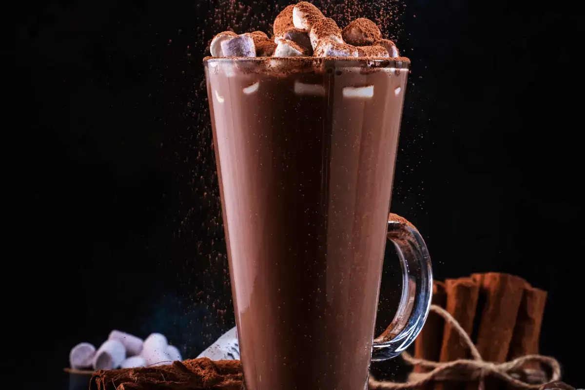 Cocoa and dark chocolate drink