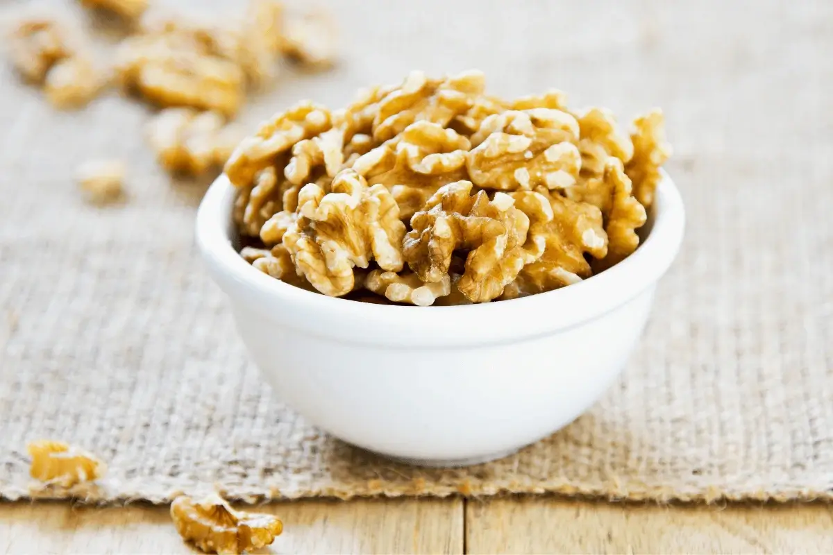 Walnuts is one of the top Foods to increase male fertility