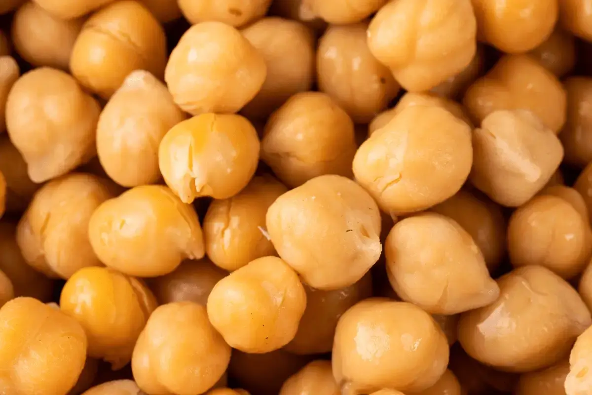 Chickpeas is one of the top foods rich in fiber