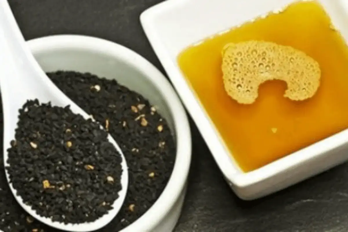 Resistant to cancer cells is one of the top black seed oil with honey benefits