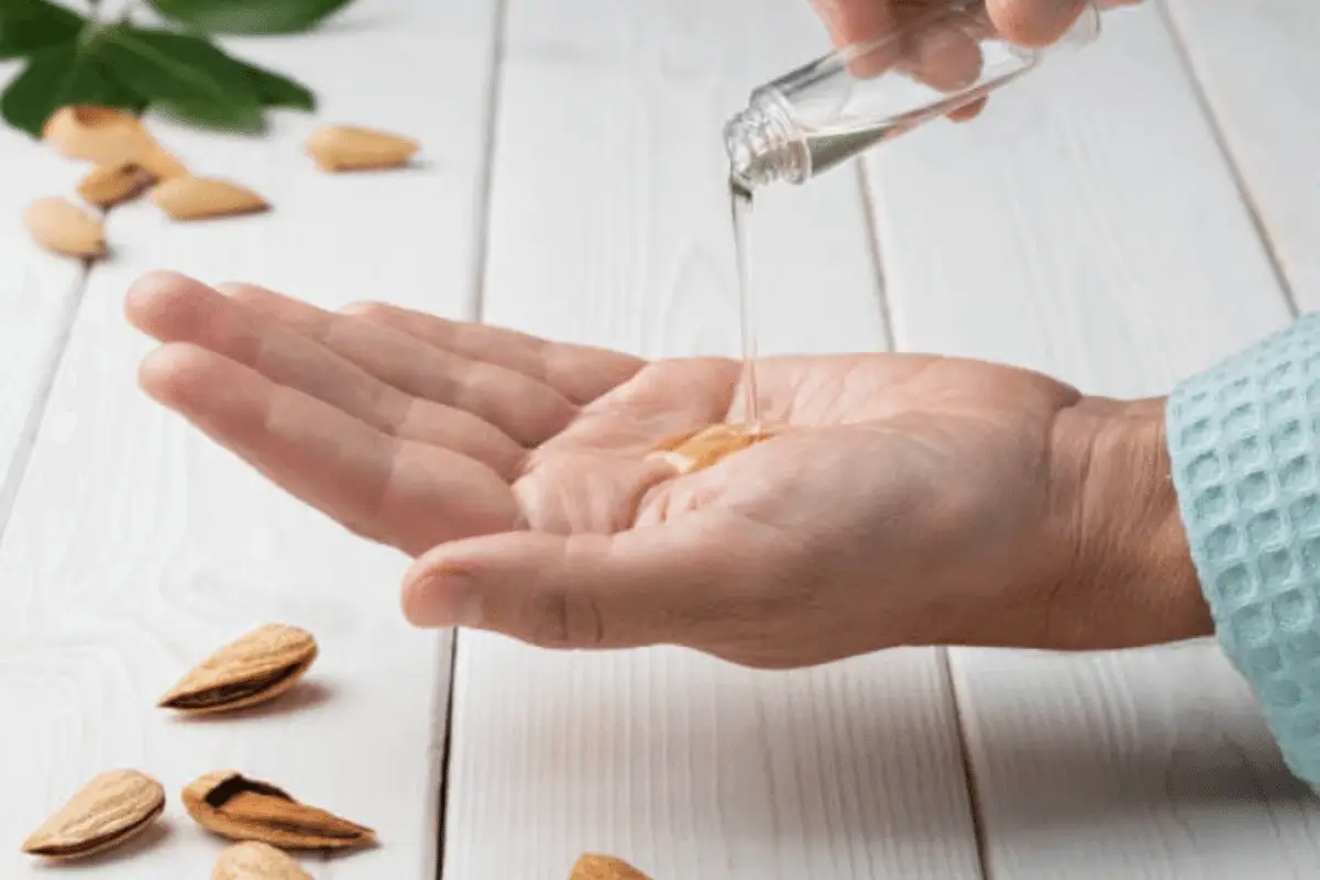 Benefits of bitter almond oil for the skin