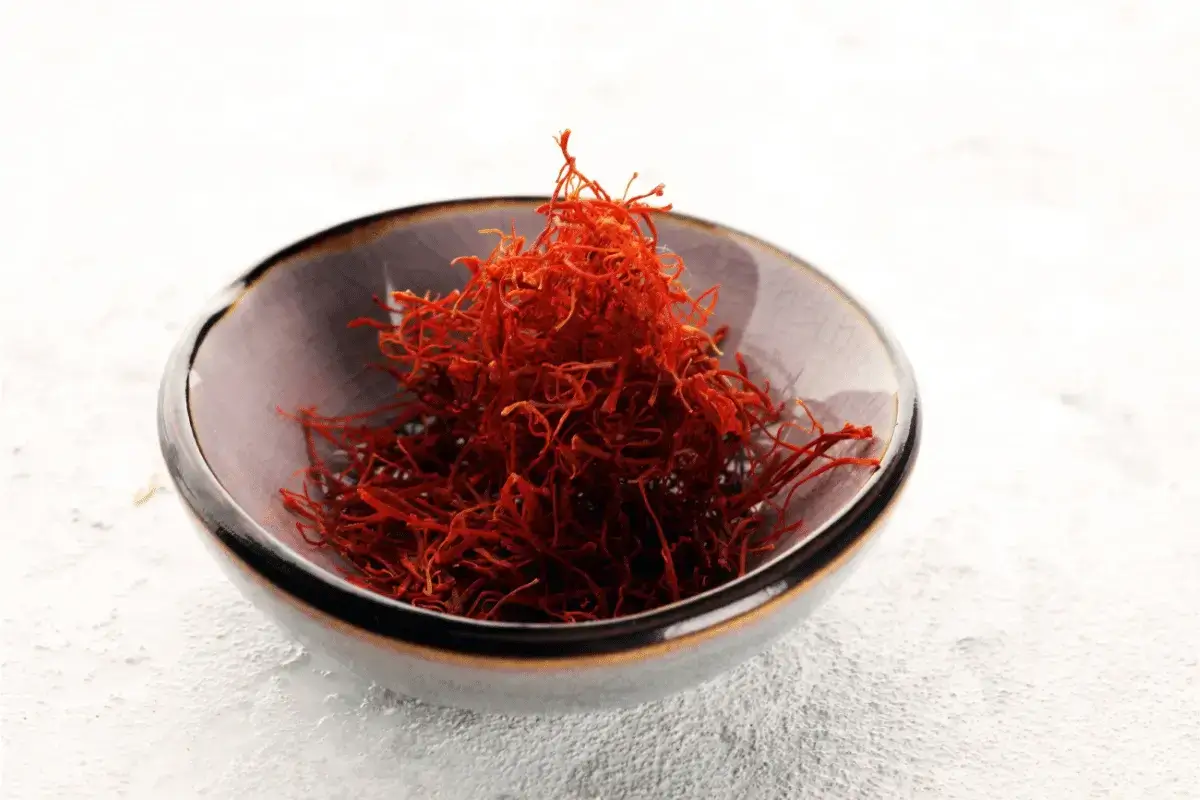 Benefits of saffron for the eyes