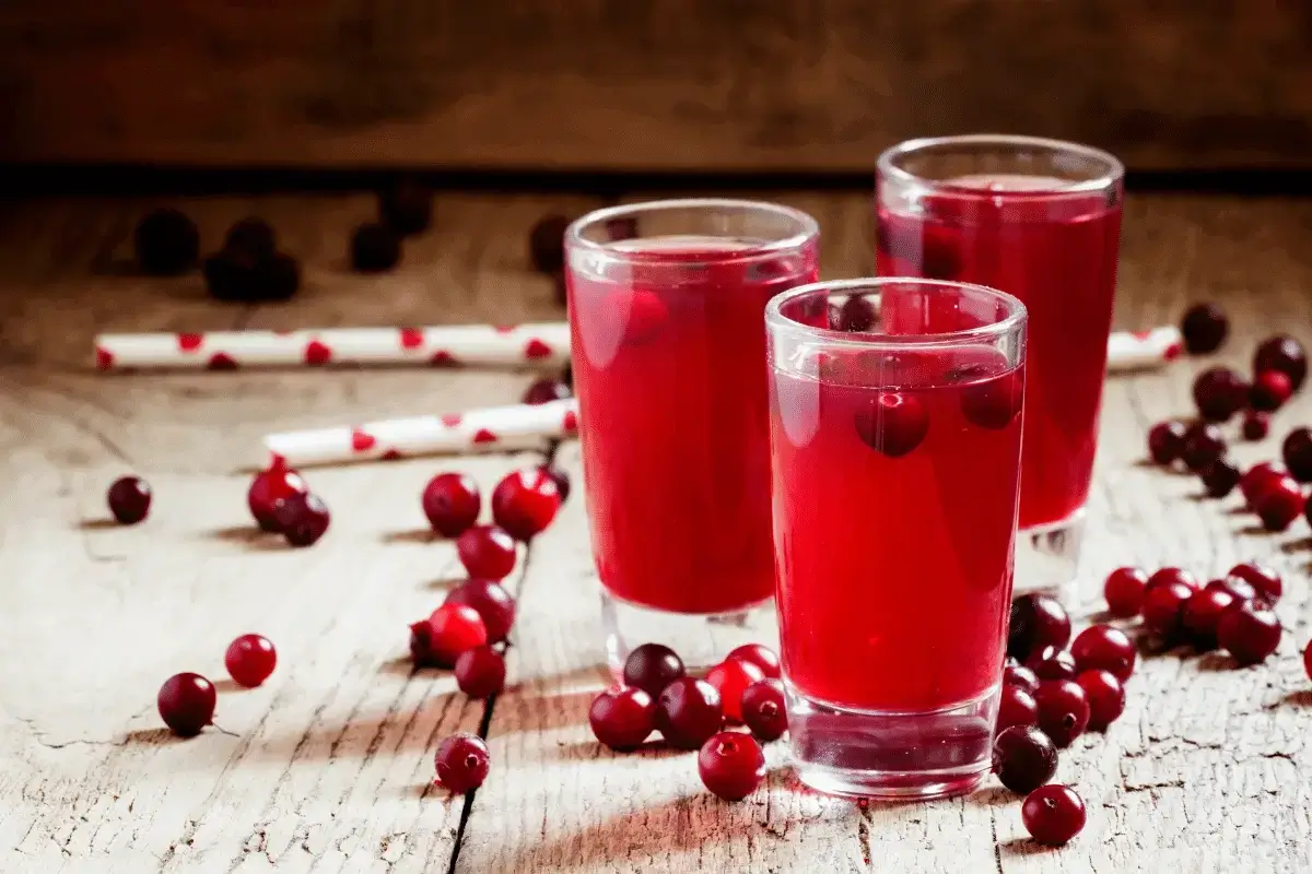 Cranberry juice is one of the natural drink to lower cholesterol