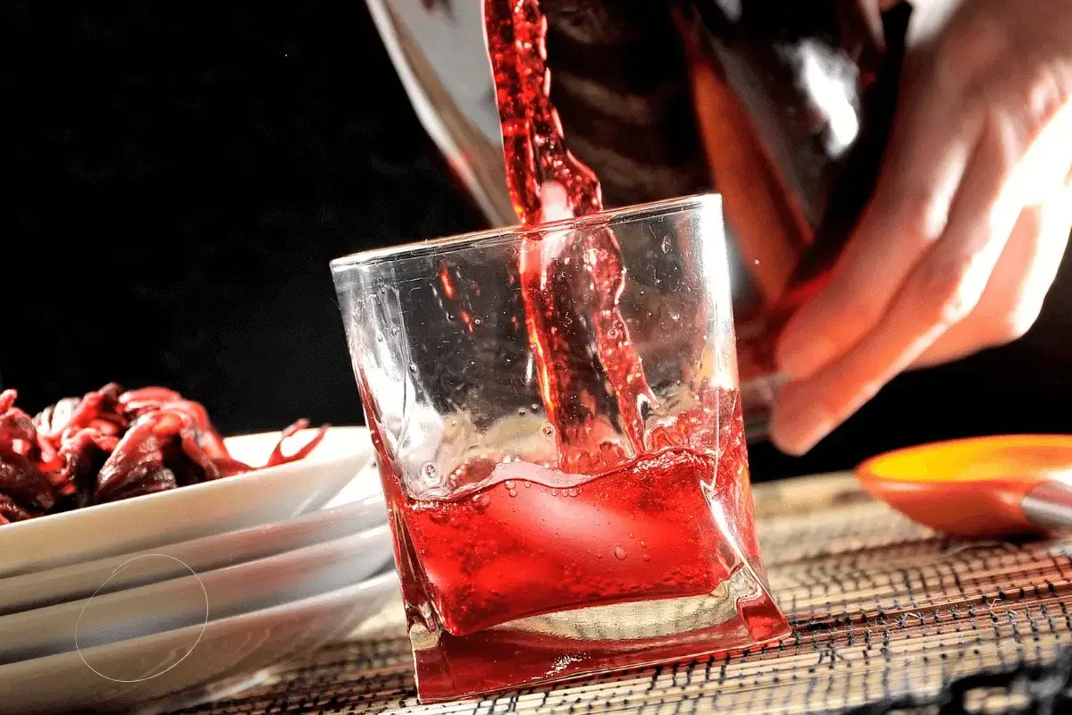 Hibiscus is one of the best drinks that lower blood pressure