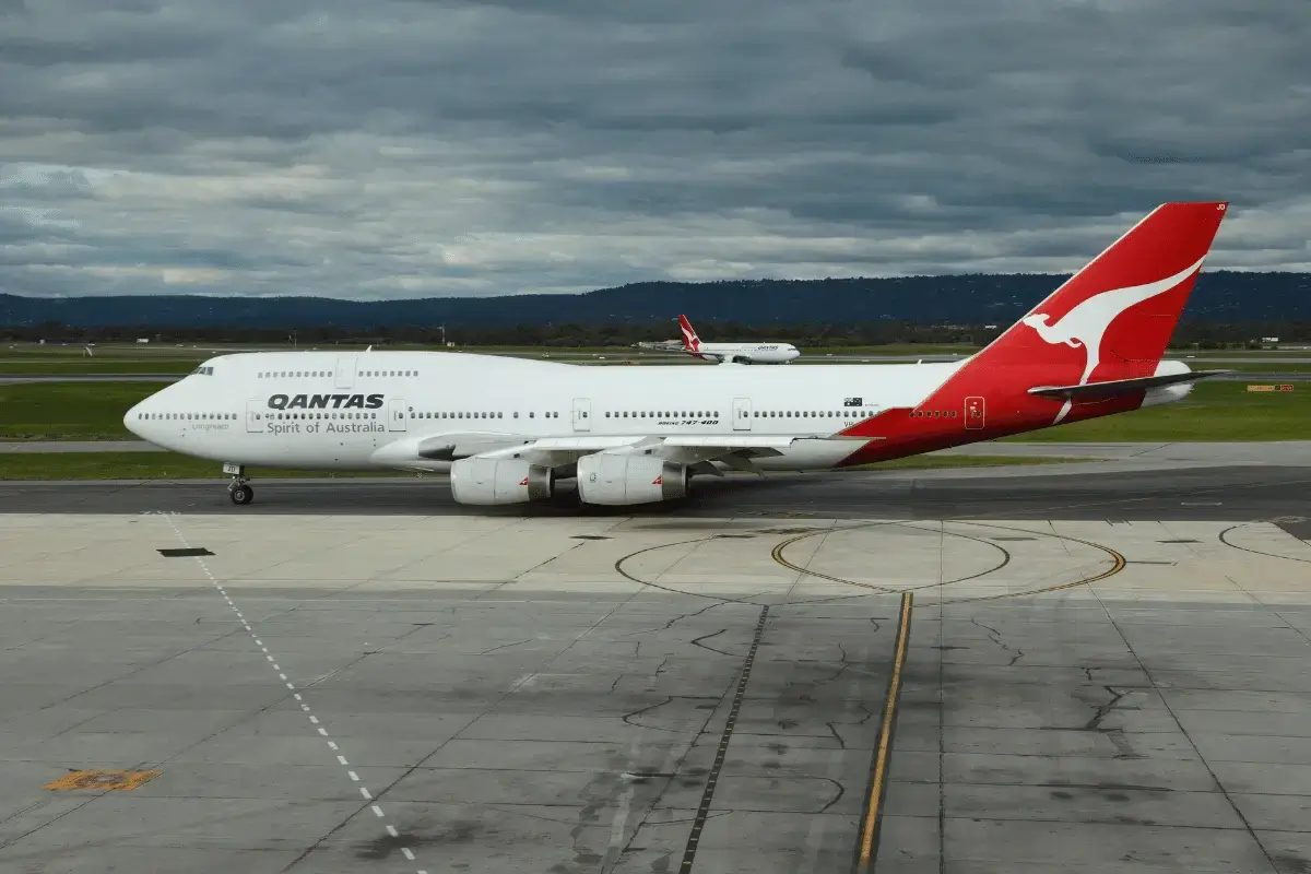 Qantas Airways is one of the airline names international