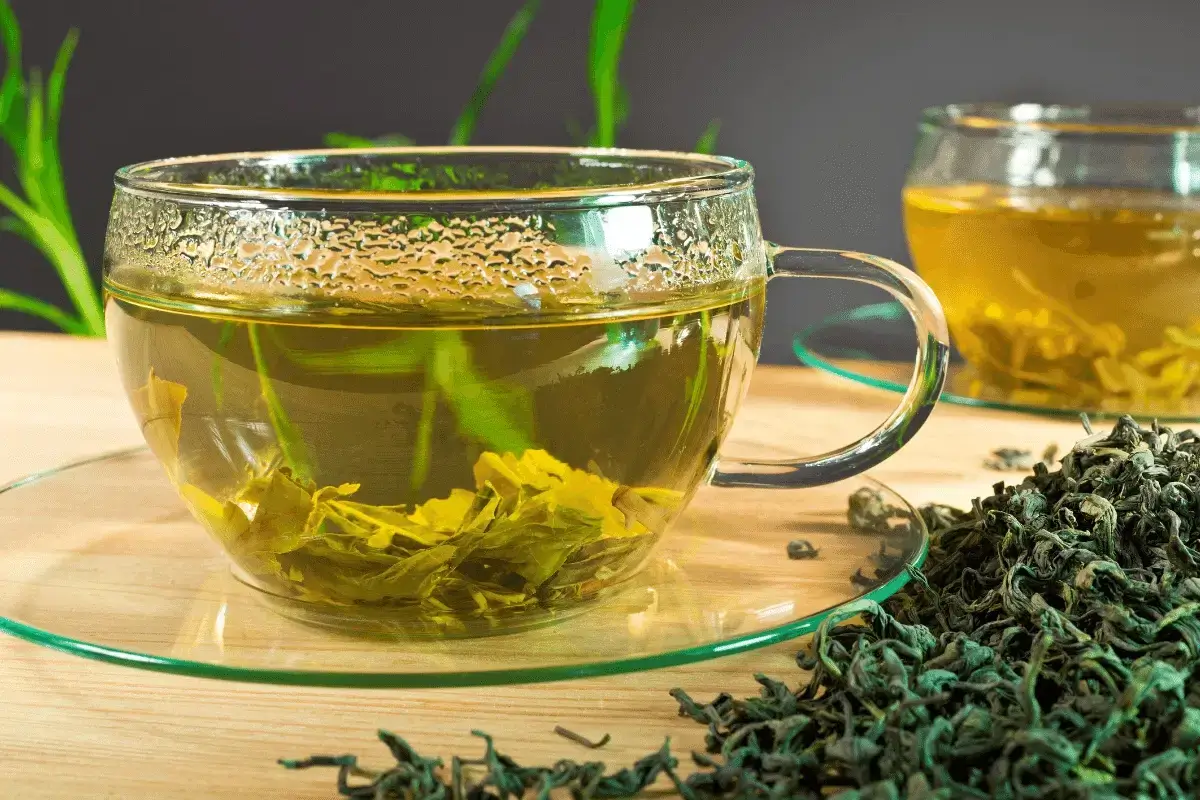 Green tea is one of the drinks that speed up your metabolism