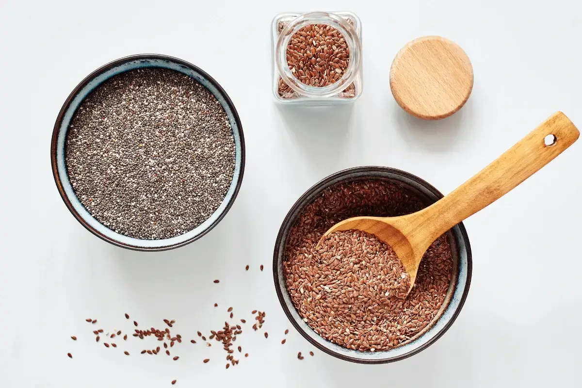 Flax seeds and chia seeds are one of the best food for heart